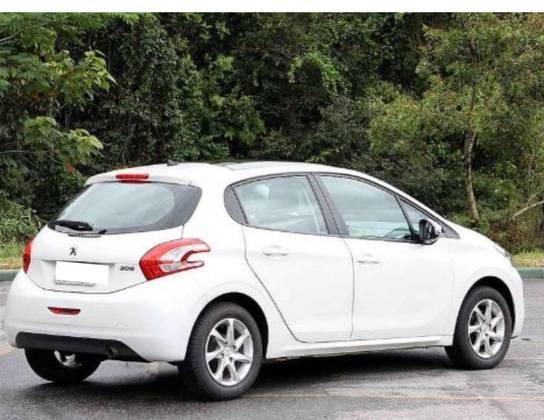 PEUGEOT 208 1.5 ALLURE 8V FLEX 4P MANUAL PEUGEOT 208 1.5 ALLURE 8V FLEX 4P MANUAL